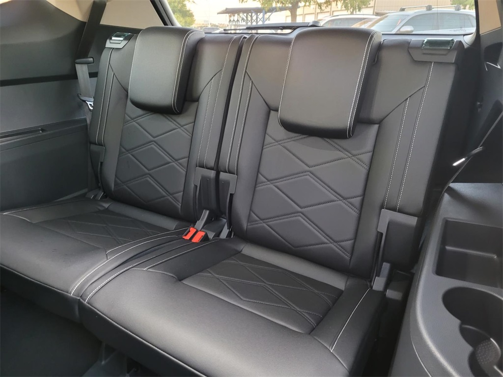 new 2026 Volkswagen Atlas car, priced at $37,973