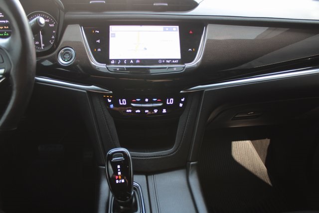 used 2024 Cadillac XT6 car, priced at $46,545
