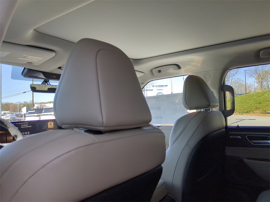 new 2025 INFINITI QX80 car, priced at $73,445