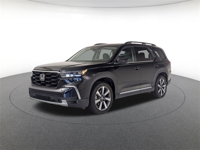 used 2025 Honda Pilot car, priced at $44,718