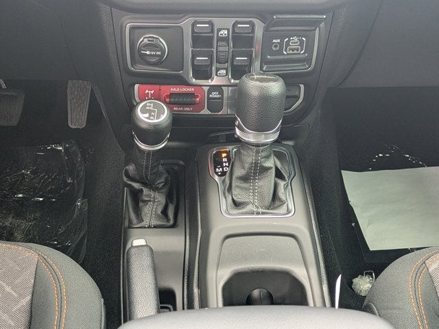 new 2025 Jeep Gladiator car, priced at $41,535