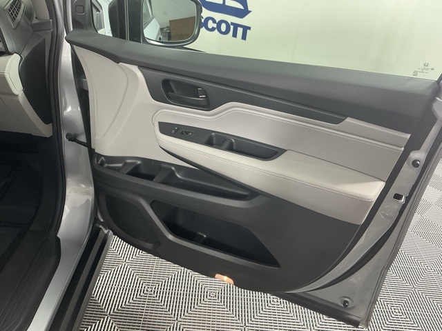 used 2024 Honda Odyssey car, priced at $35,991