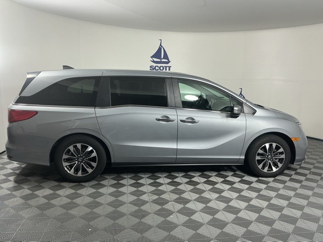 used 2024 Honda Odyssey car, priced at $35,991