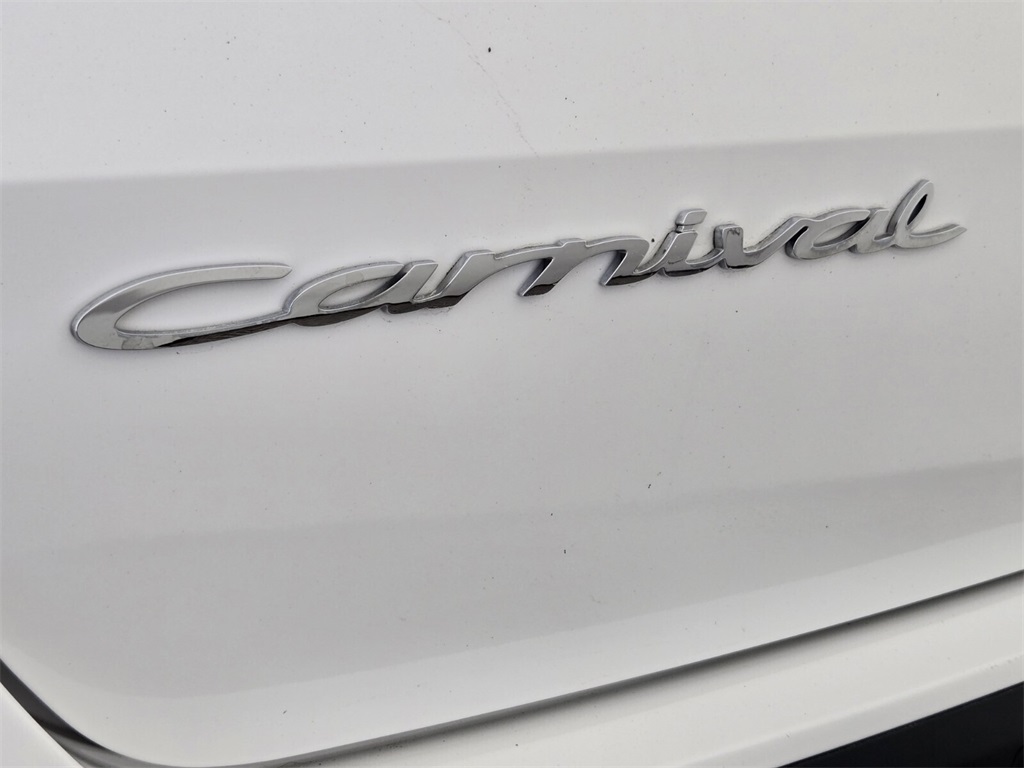 used 2022 Kia Carnival car, priced at $22,588