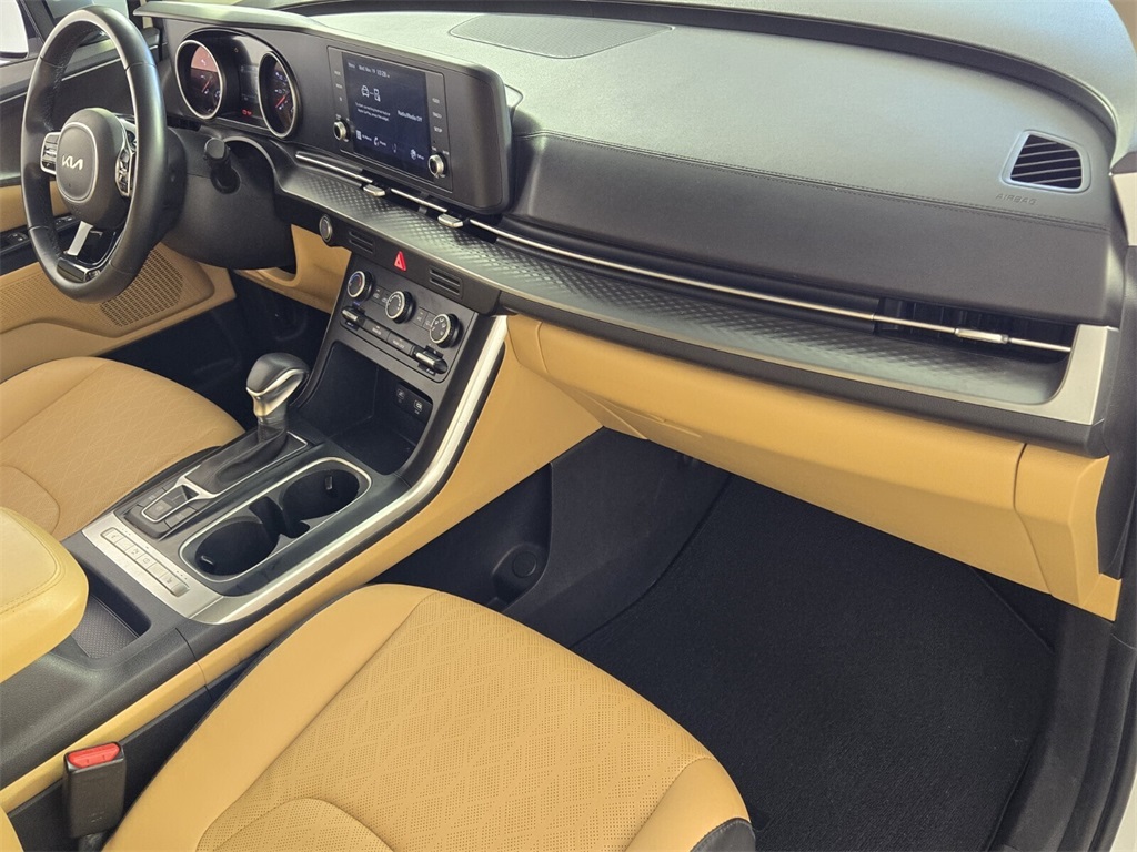 used 2022 Kia Carnival car, priced at $22,588