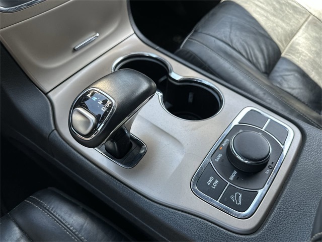 used 2014 Jeep Grand Cherokee car, priced at $10,825