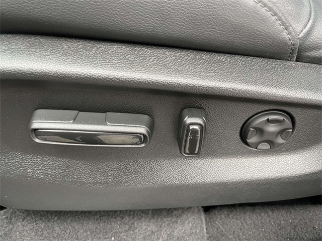 used 2022 Honda CR-V car, priced at $28,384