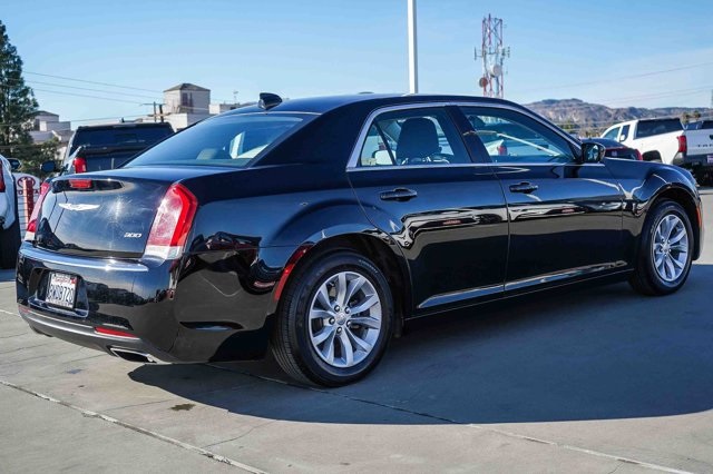 used 2021 Chrysler 300 car, priced at $21,592