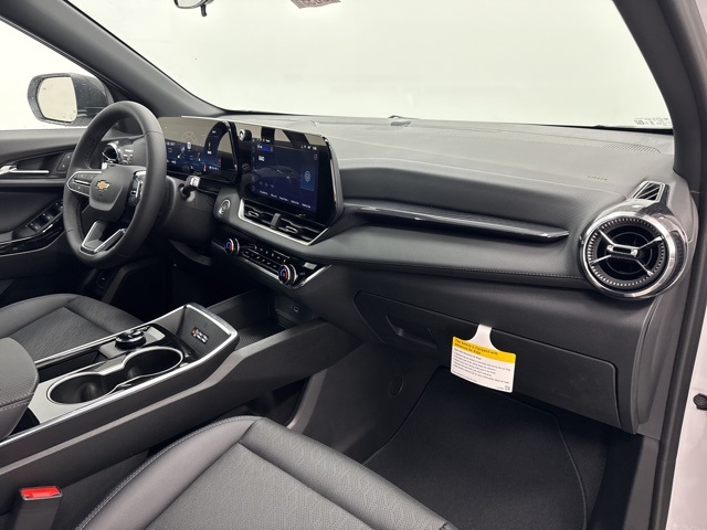 new 2026 Chevrolet Equinox car, priced at $33,840