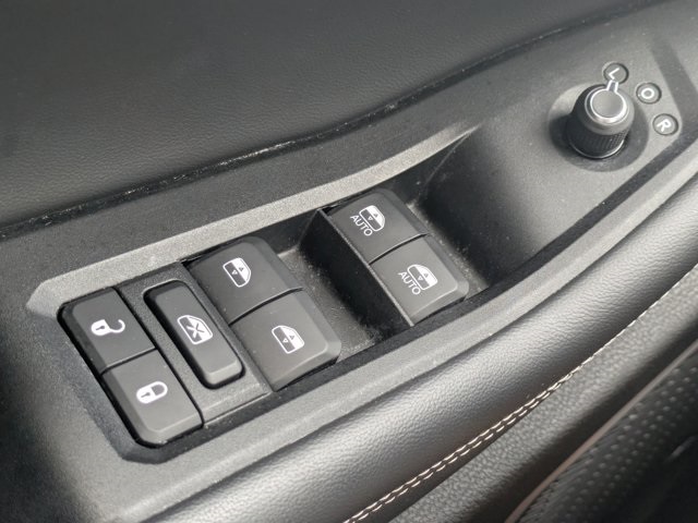 used 2022 Jeep Grand Cherokee L car, priced at $30,561