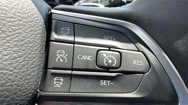 new 2025 Jeep Grand Cherokee car, priced at $45,025
