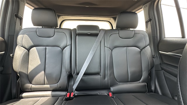 new 2025 Jeep Grand Cherokee car, priced at $45,025