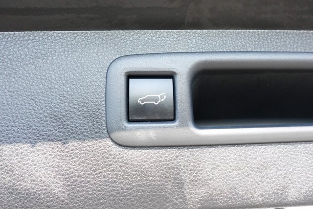 used 2022 Toyota Highlander car, priced at $32,844