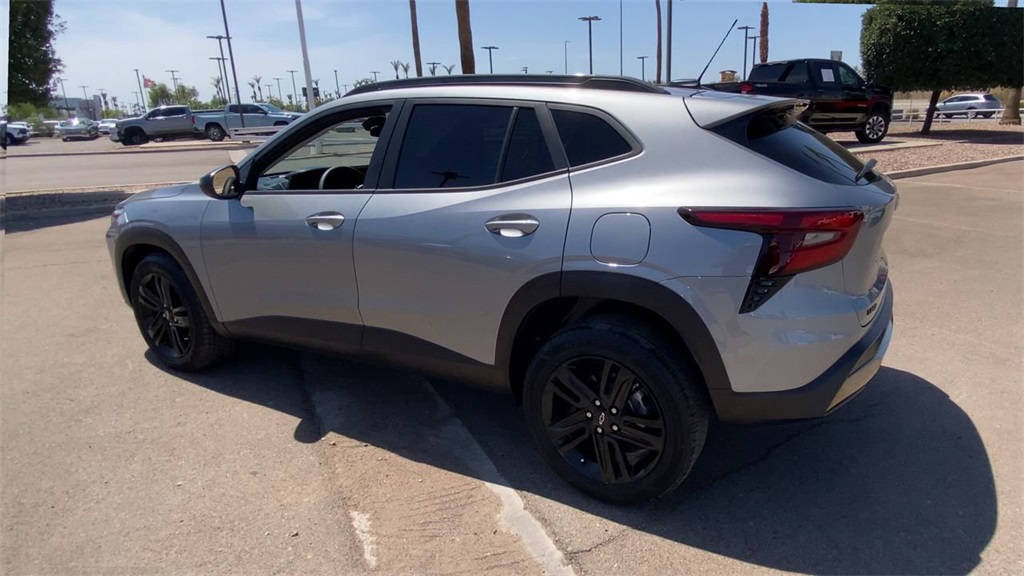 used 2024 Chevrolet Trax car, priced at $21,991