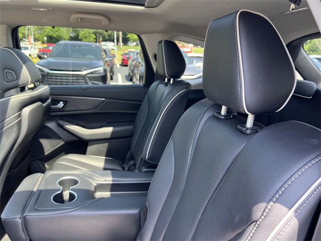 used 2023 Acura MDX car, priced at $48,240