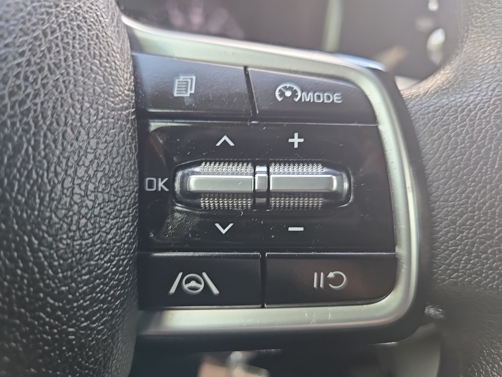 used 2021 Kia Sorento car, priced at $18,500