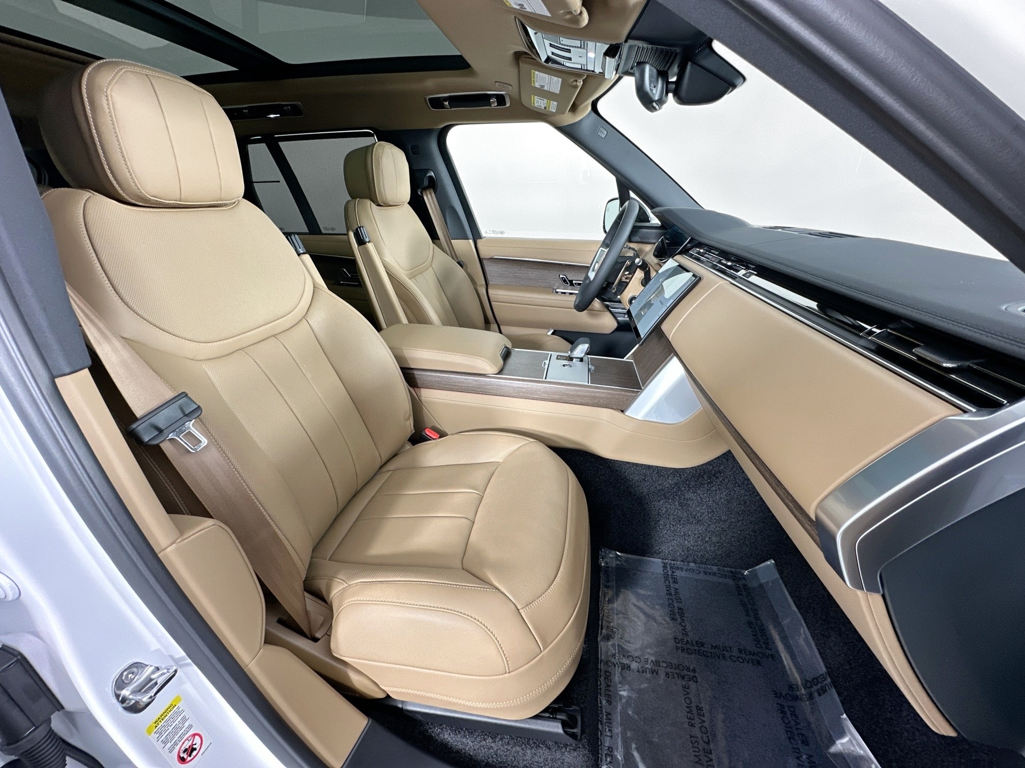 new 2025 Land Rover Range Rover car, priced at $147,600