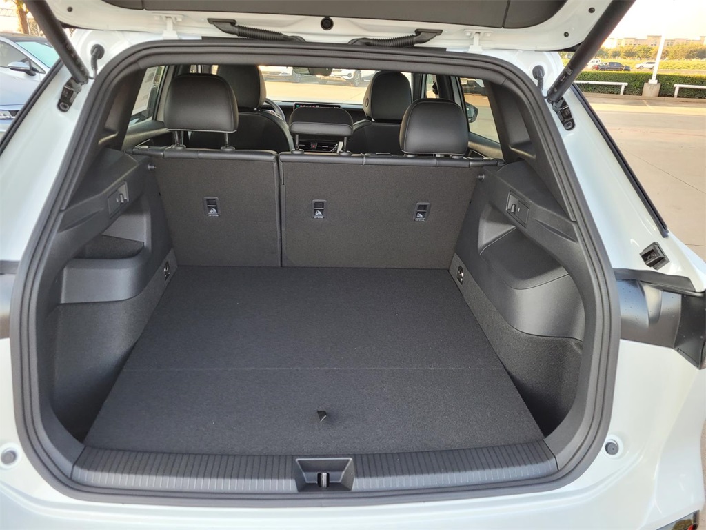 new 2025 Volkswagen Tiguan car, priced at $37,295
