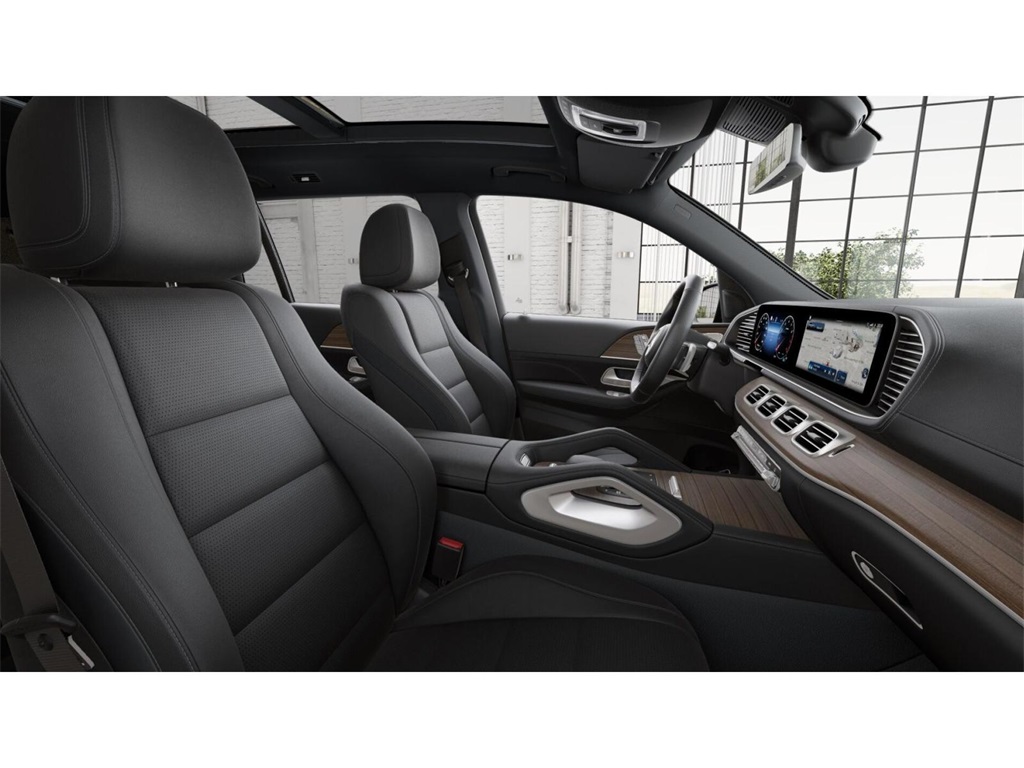 new 2025 Mercedes-Benz GLS car, priced at $95,365