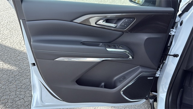 new 2026 Chevrolet Traverse car, priced at $60,415