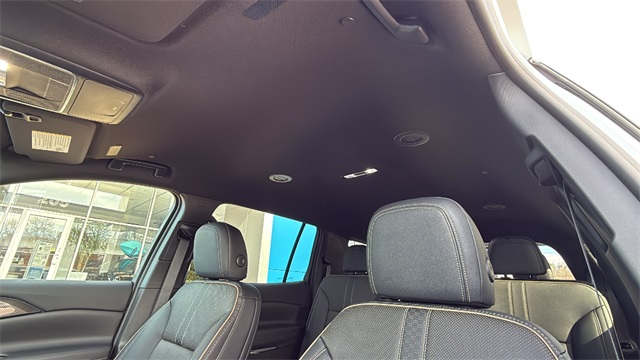 new 2026 Chevrolet Traverse car, priced at $60,415