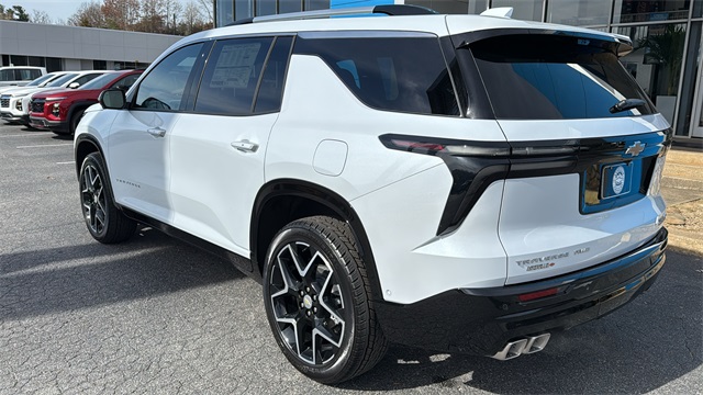 new 2026 Chevrolet Traverse car, priced at $60,415