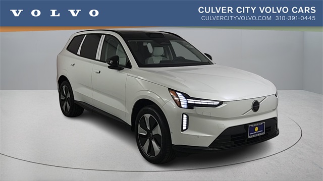 new 2025 Volvo EX90 car, priced at $86,290
