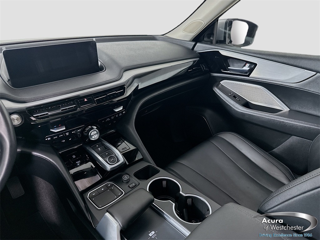used 2023 Acura MDX car, priced at $39,999
