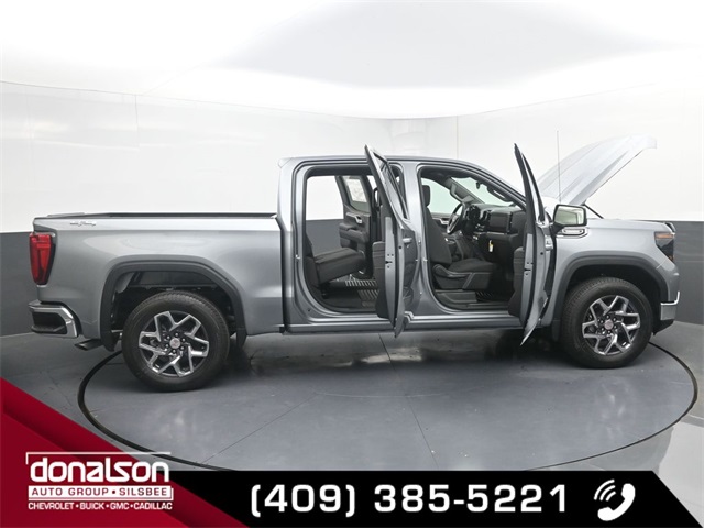 new 2025 GMC Sierra 1500 car, priced at $51,230
