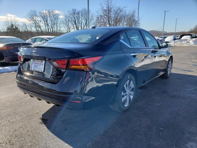 new 2025 Nissan Altima car, priced at $26,079