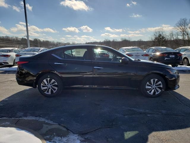 new 2025 Nissan Altima car, priced at $26,079