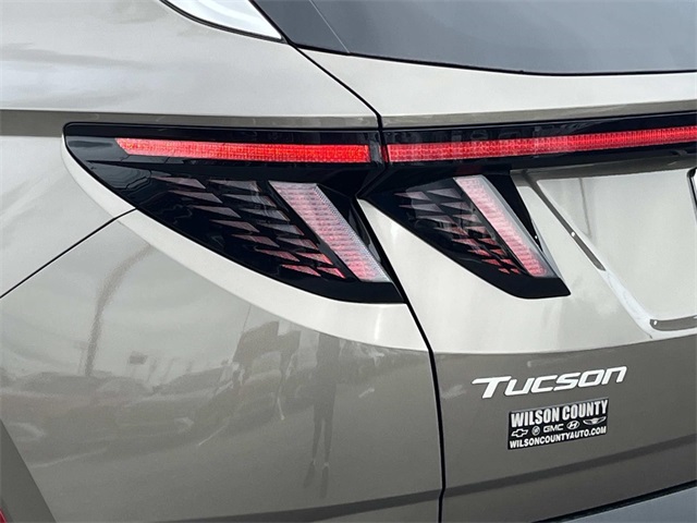 new 2025 Hyundai Tucson Hybrid car, priced at $40,557