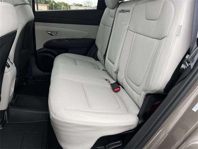 new 2025 Hyundai Tucson Hybrid car, priced at $40,557