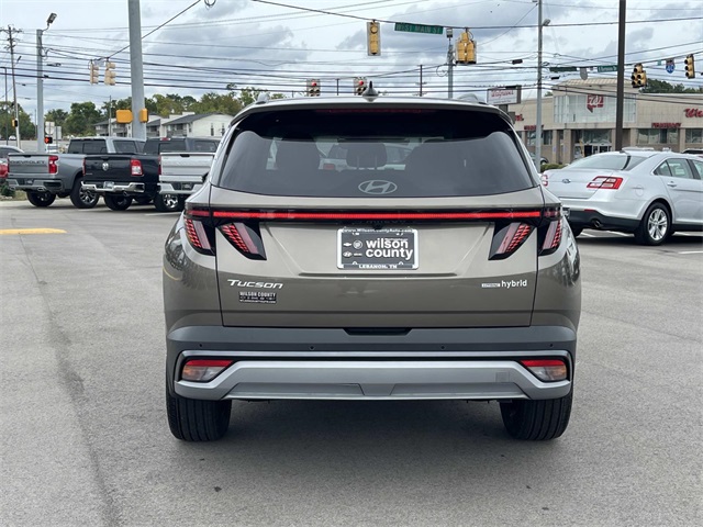 new 2025 Hyundai Tucson Hybrid car, priced at $40,557