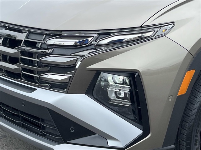 new 2025 Hyundai Tucson Hybrid car, priced at $40,557