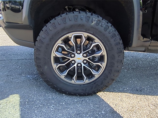 used 2022 Chevrolet Colorado car, priced at $37,911