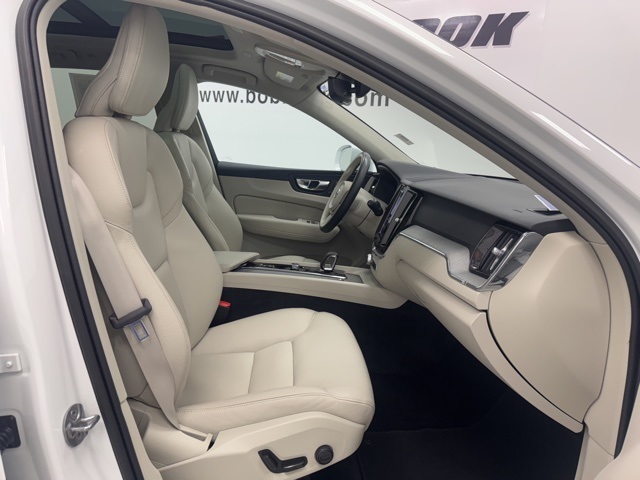 used 2023 Volvo XC60 car, priced at $28,778