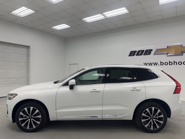 used 2023 Volvo XC60 car, priced at $28,778