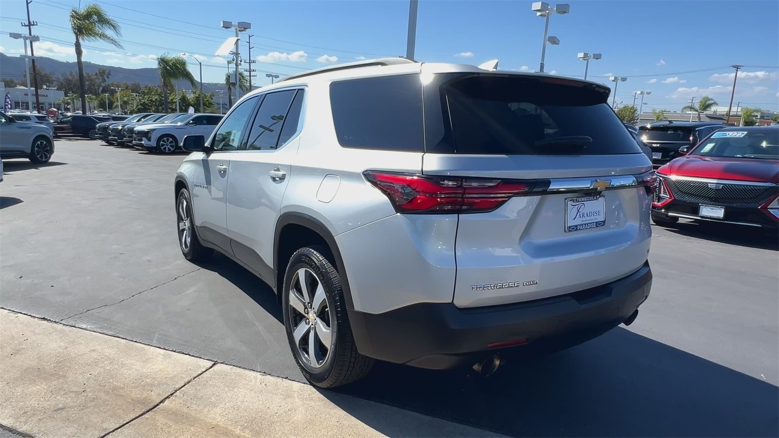 used 2022 Chevrolet Traverse car, priced at $24,995