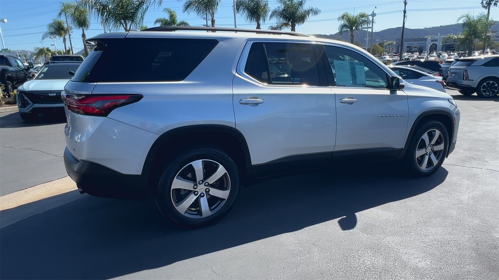 used 2022 Chevrolet Traverse car, priced at $24,995