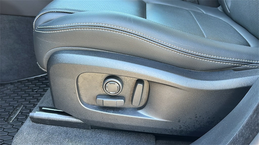 used 2025 Jaguar F-PACE car, priced at $48,976