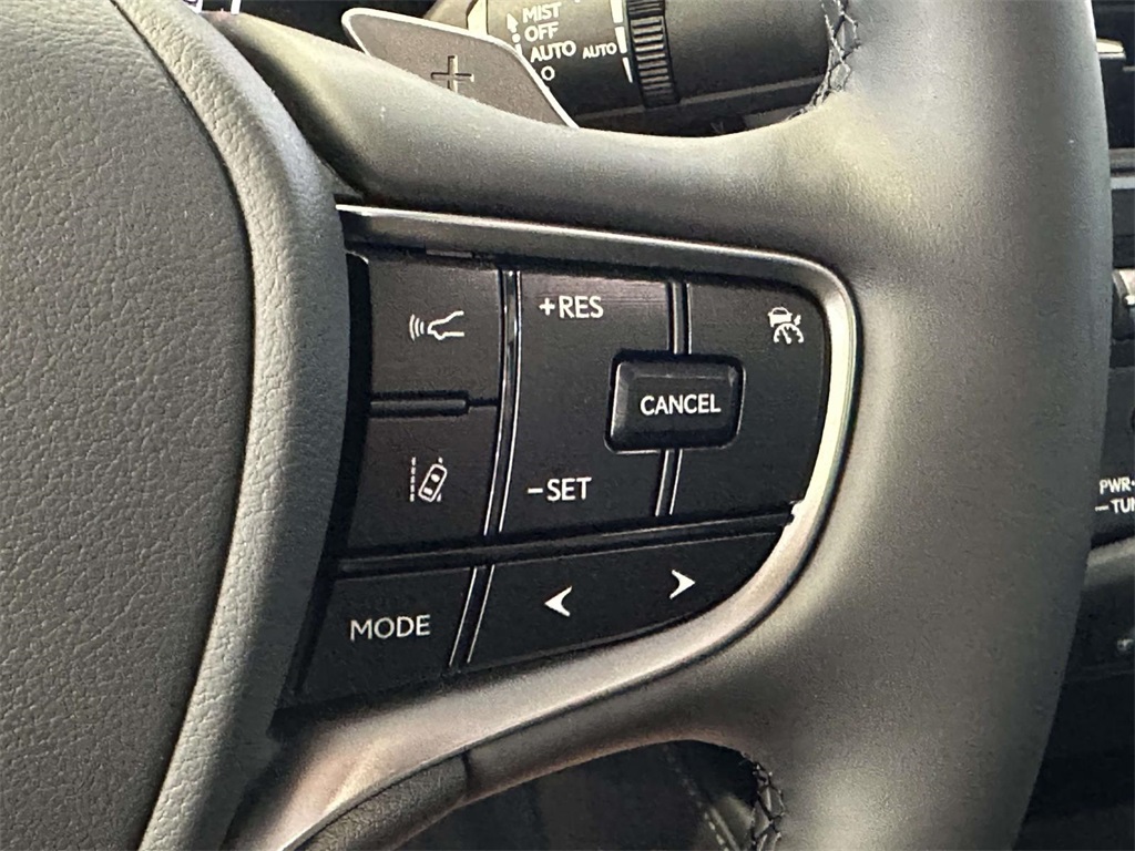 new 2025 Lexus ES car, priced at $51,344
