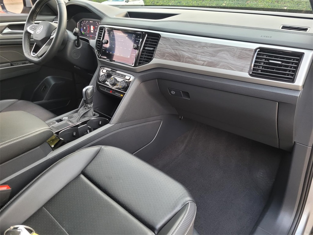 used 2022 Volkswagen Atlas Cross Sport car, priced at $25,383