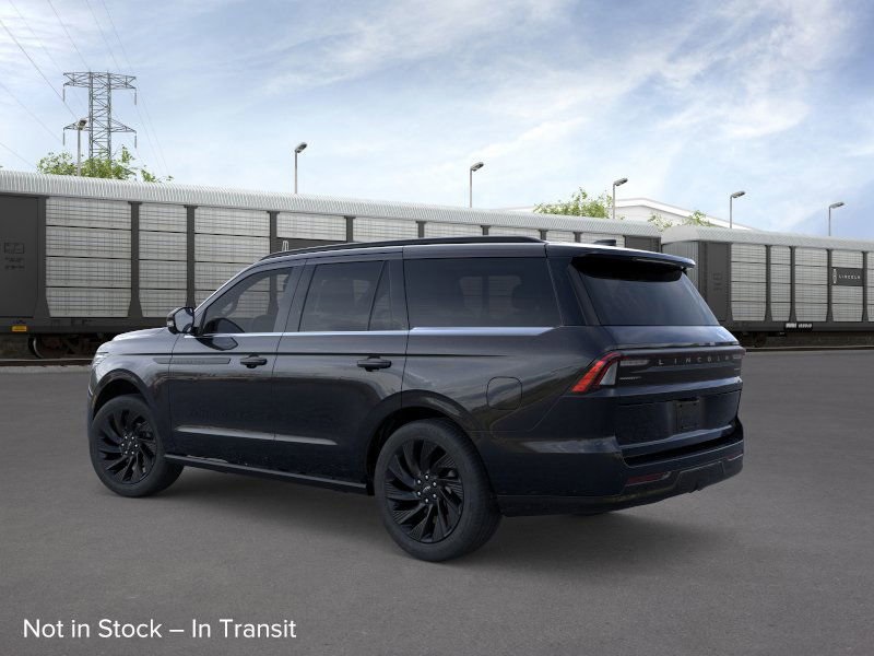 new 2025 Lincoln Navigator car, priced at $109,190