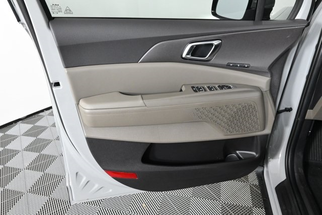 new 2025 Kia Carnival car, priced at $41,294
