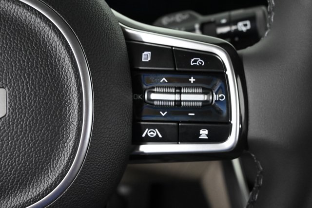 new 2025 Kia Carnival car, priced at $41,294