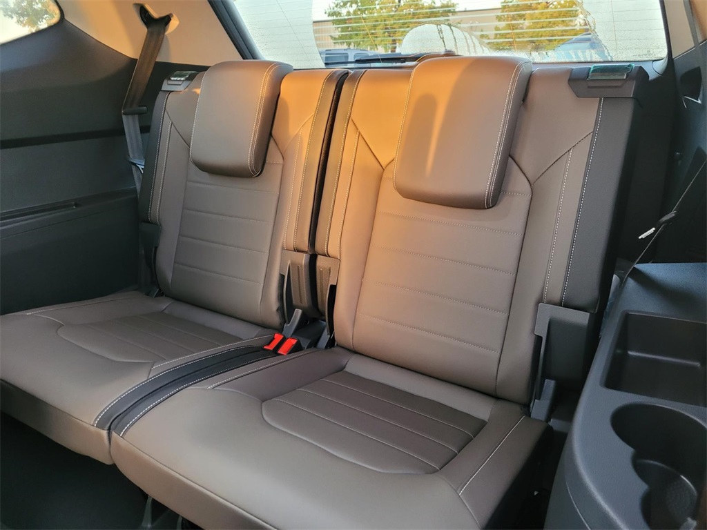 new 2026 Volkswagen Atlas car, priced at $48,371