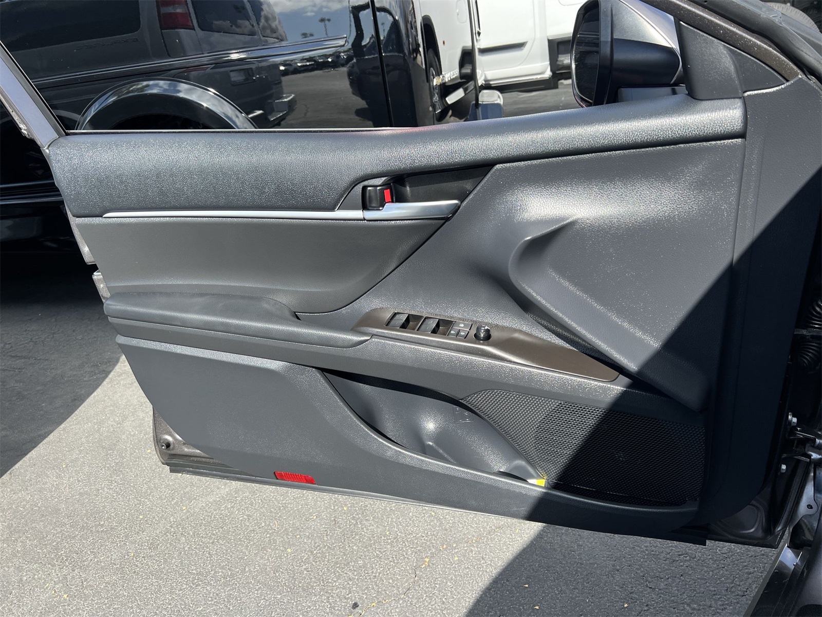 used 2022 Toyota Camry Hybrid car, priced at $29,595