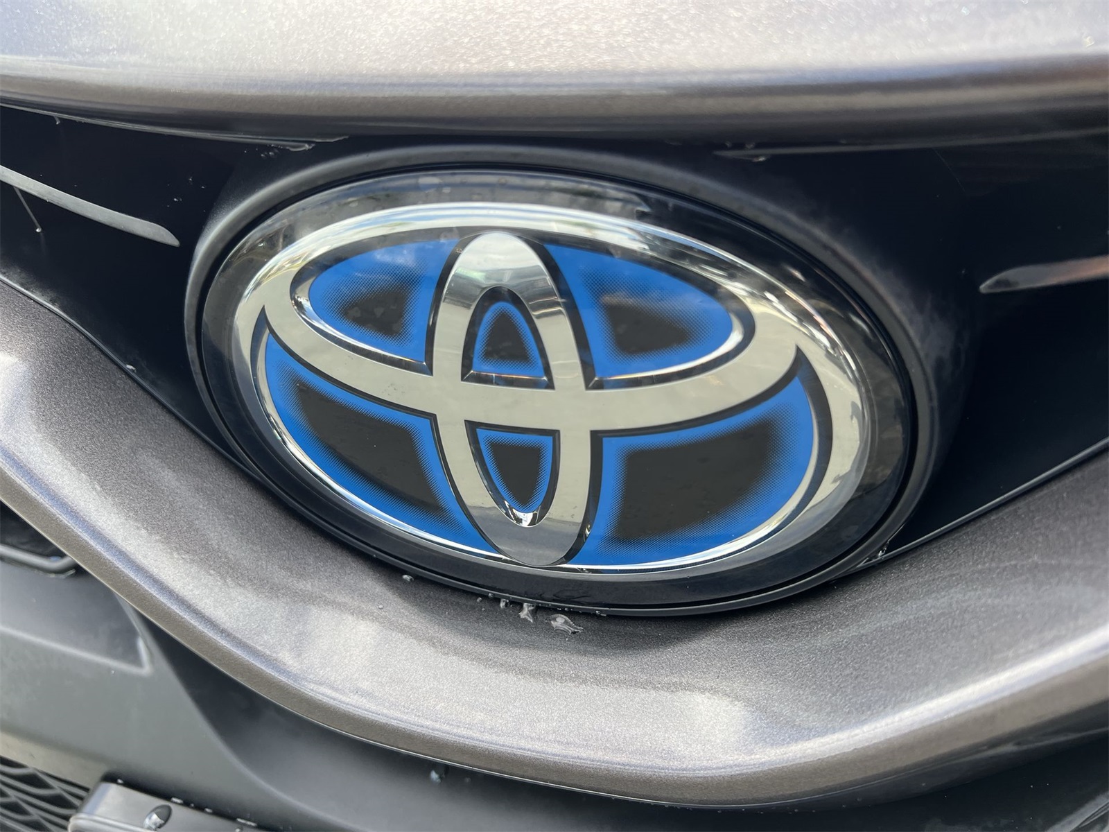 used 2022 Toyota Camry Hybrid car, priced at $29,595