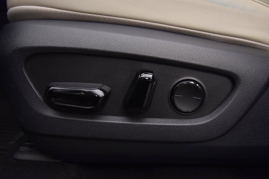 used 2023 Lexus RX car, priced at $51,500